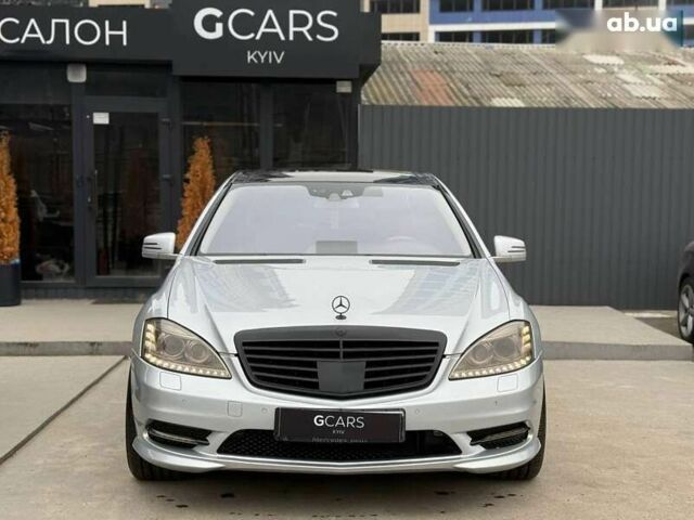 Мерседес С Класс, объемом двигателя 4.7 л и пробегом 195 тыс. км за 11500 $, фото 1 на Automoto.ua