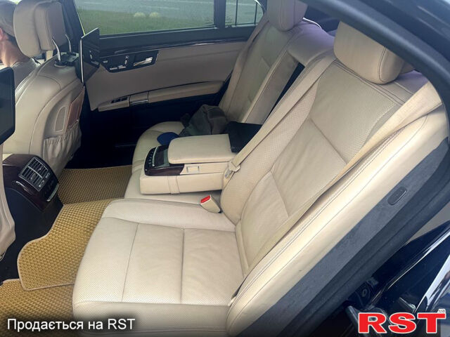 Мерседес С Класс, объемом двигателя 4.7 л и пробегом 260 тыс. км за 17500 $, фото 6 на Automoto.ua