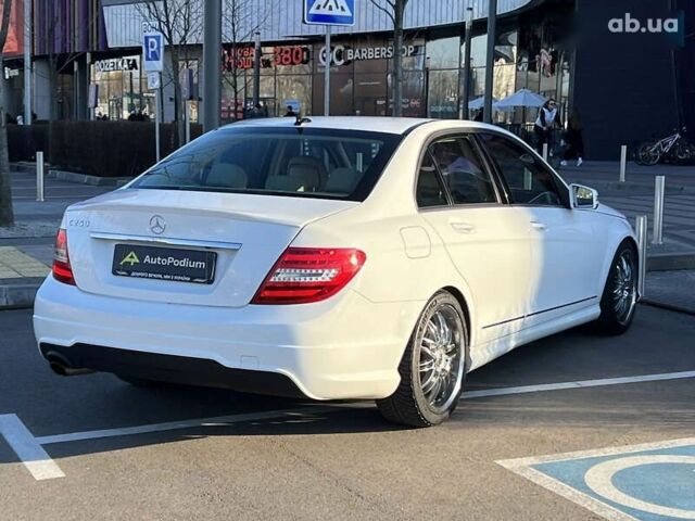 Мерседес С Класс, объемом двигателя 1.8 л и пробегом 175 тыс. км за 12830 $, фото 12 на Automoto.ua