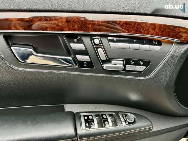 Мерседес С Класс, объемом двигателя 3 л и пробегом 258 тыс. км за 17000 $, фото 18 на Automoto.ua