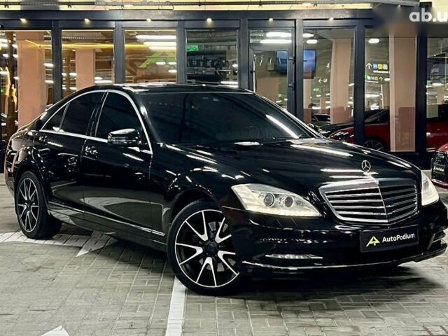 Мерседес С Клас, об'ємом двигуна 3 л та пробігом 258 тис. км за 19500 $, фото 6 на Automoto.ua