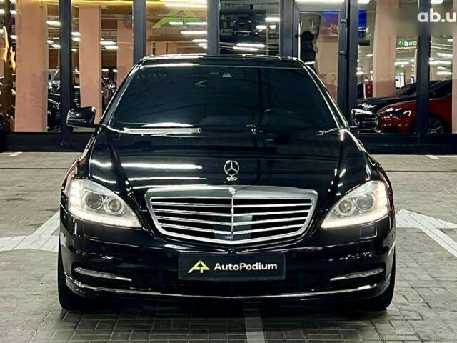Мерседес С Клас, об'ємом двигуна 3 л та пробігом 258 тис. км за 19500 $, фото 4 на Automoto.ua