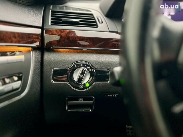 Мерседес С Класс, объемом двигателя 3 л и пробегом 258 тыс. км за 17000 $, фото 20 на Automoto.ua