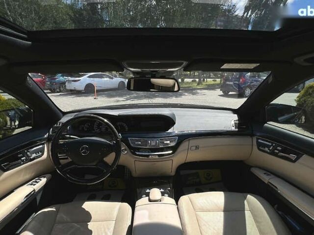 Мерседес С Класс, объемом двигателя 4.7 л и пробегом 175 тыс. км за 17550 $, фото 12 на Automoto.ua