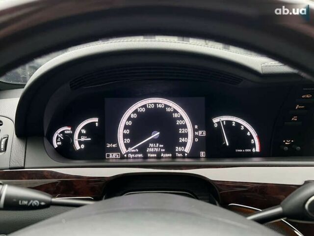 Мерседес С Класс, объемом двигателя 3 л и пробегом 258 тыс. км за 17000 $, фото 26 на Automoto.ua