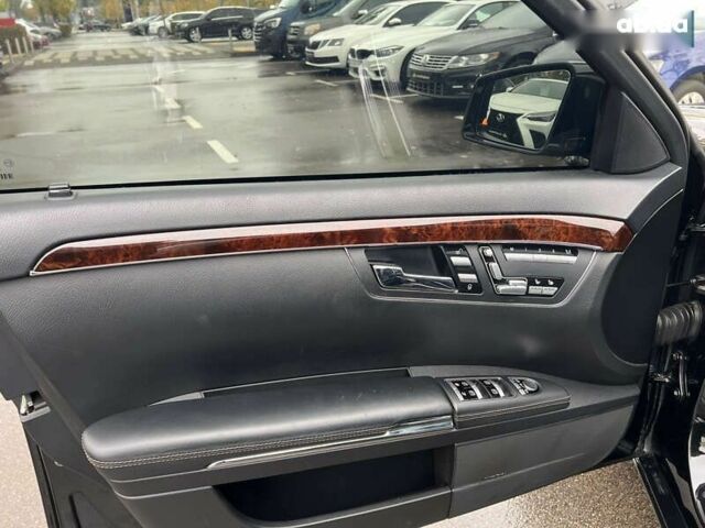 Мерседес С Клас, об'ємом двигуна 3 л та пробігом 258 тис. км за 18000 $, фото 16 на Automoto.ua