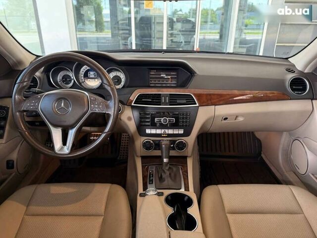 Мерседес С Клас, об'ємом двигуна 1.8 л та пробігом 252 тис. км за 10450 $, фото 19 на Automoto.ua