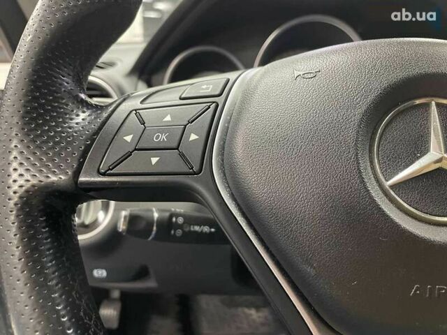 Мерседес С Клас, об'ємом двигуна 2.1 л та пробігом 306 тис. км за 10490 $, фото 24 на Automoto.ua