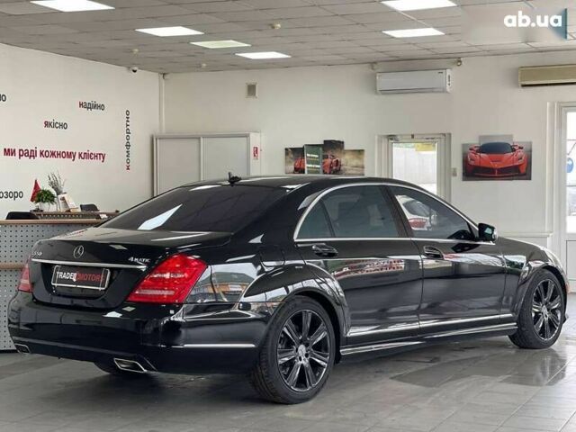 Мерседес С Клас, об'ємом двигуна 4.7 л та пробігом 247 тис. км за 24990 $, фото 13 на Automoto.ua