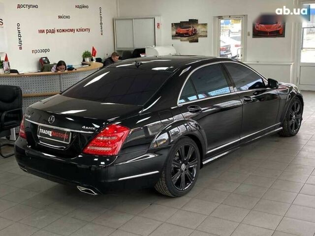 Мерседес С Клас, об'ємом двигуна 4.7 л та пробігом 243 тис. км за 15990 $, фото 8 на Automoto.ua