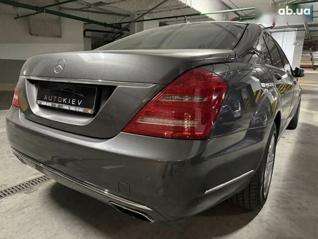 Мерседес С Класс, объемом двигателя 6 л и пробегом 120 тыс. км за 49900 $, фото 16 на Automoto.ua