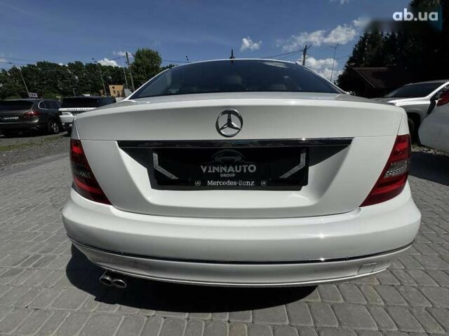 Мерседес С Класс, объемом двигателя 2.2 л и пробегом 259 тыс. км за 12700 $, фото 10 на Automoto.ua