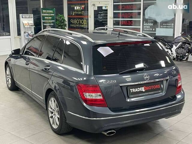 Мерседес С Клас, об'ємом двигуна 2.1 л та пробігом 306 тис. км за 10490 $, фото 12 на Automoto.ua
