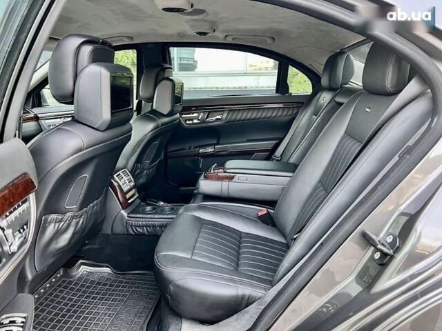 Мерседес С Клас, об'ємом двигуна 6 л та пробігом 120 тис. км за 44999 $, фото 26 на Automoto.ua