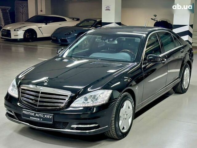 Мерседес С Класс, объемом двигателя 6.2 л и пробегом 133 тыс. км за 59000 $, фото 6 на Automoto.ua