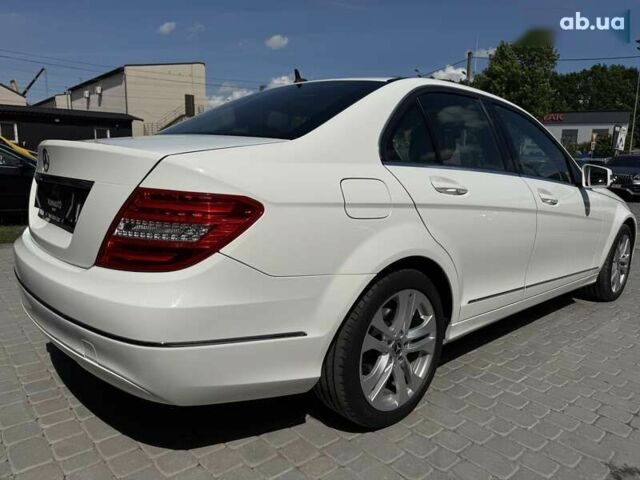 Мерседес С Класс, объемом двигателя 2.2 л и пробегом 259 тыс. км за 12700 $, фото 12 на Automoto.ua