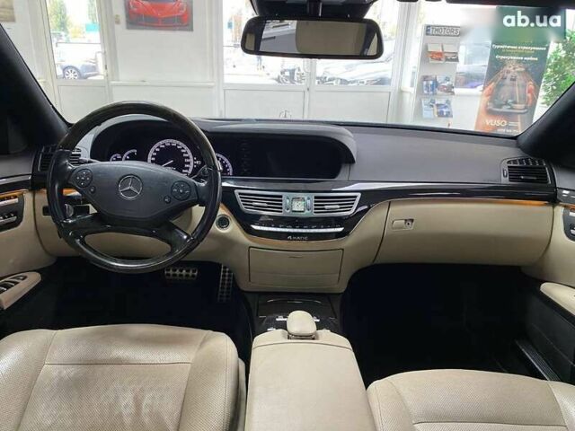 Мерседес С Клас, об'ємом двигуна 4.7 л та пробігом 243 тис. км за 15990 $, фото 28 на Automoto.ua