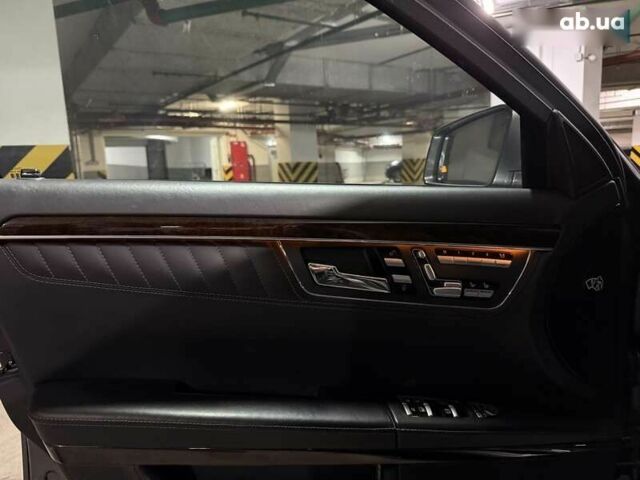 Мерседес С Класс, объемом двигателя 6 л и пробегом 120 тыс. км за 49900 $, фото 23 на Automoto.ua