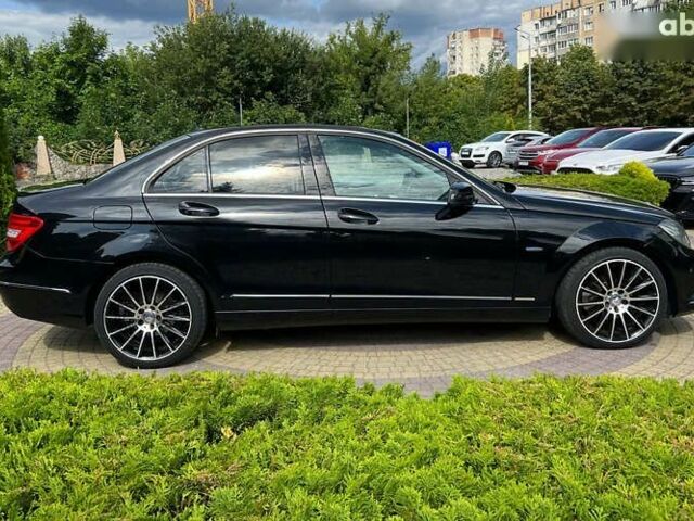 Мерседес С Класс, объемом двигателя 2.2 л и пробегом 148 тыс. км за 14900 $, фото 7 на Automoto.ua