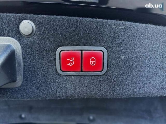 Мерседес С Класс, объемом двигателя 4.7 л и пробегом 131 тыс. км за 30499 $, фото 23 на Automoto.ua