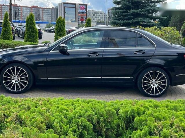 Мерседес С Класс, объемом двигателя 2.2 л и пробегом 148 тыс. км за 14900 $, фото 3 на Automoto.ua