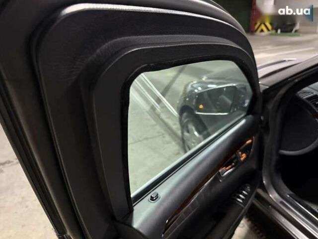Мерседес С Класс, объемом двигателя 6 л и пробегом 120 тыс. км за 49900 $, фото 22 на Automoto.ua