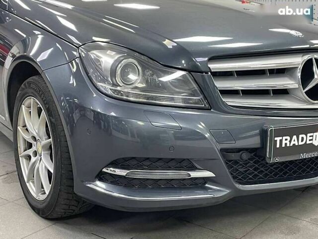 Мерседес С Клас, об'ємом двигуна 2.1 л та пробігом 306 тис. км за 10490 $, фото 2 на Automoto.ua