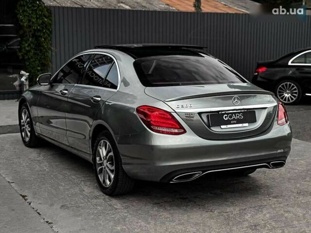 Мерседес С Класс, объемом двигателя 2 л и пробегом 220 тыс. км за 14900 $, фото 5 на Automoto.ua