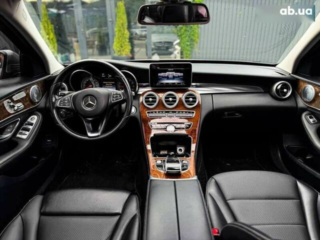 Мерседес С Класс, объемом двигателя 2 л и пробегом 220 тыс. км за 14900 $, фото 20 на Automoto.ua