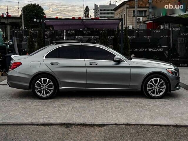 Мерседес С Класс, объемом двигателя 2 л и пробегом 220 тыс. км за 14900 $, фото 8 на Automoto.ua