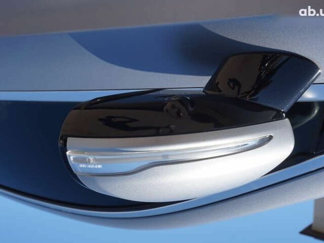 Мерседес С Класс, объемом двигателя 5.5 л и пробегом 139 тыс. км за 65000 $, фото 17 на Automoto.ua