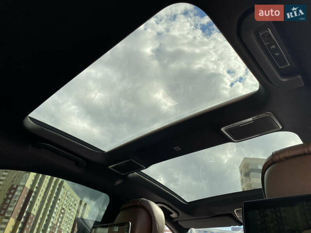 Мерседес С Класс, объемом двигателя 4.66 л и пробегом 200 тыс. км за 35777 $, фото 53 на Automoto.ua