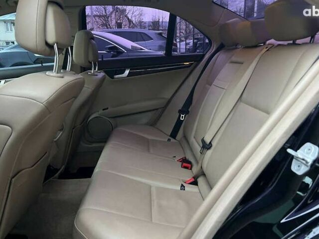 Мерседес С Класс, объемом двигателя 3.5 л и пробегом 153 тыс. км за 13990 $, фото 21 на Automoto.ua