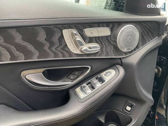 Мерседес С Класс, объемом двигателя 3 л и пробегом 148 тыс. км за 21900 $, фото 12 на Automoto.ua