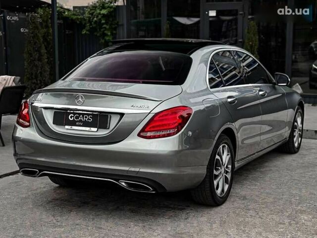 Мерседес С Класс, объемом двигателя 2 л и пробегом 220 тыс. км за 14900 $, фото 3 на Automoto.ua