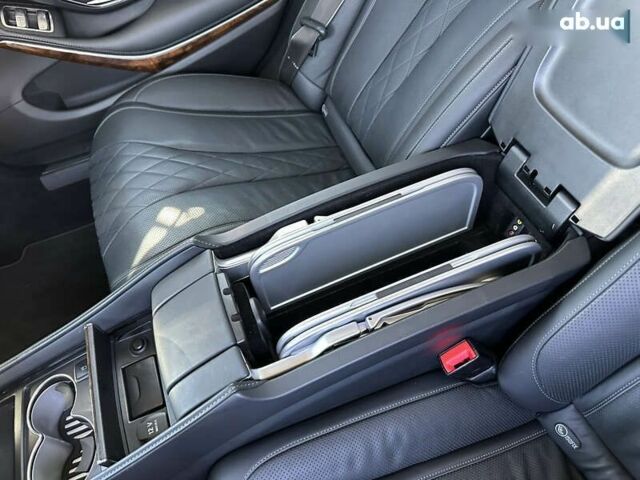 Мерседес С Клас, об'ємом двигуна 6 л та пробігом 92 тис. км за 195000 $, фото 22 на Automoto.ua