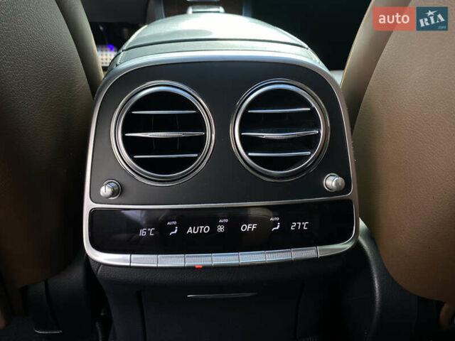 Мерседес С Класс, объемом двигателя 4.66 л и пробегом 200 тыс. км за 35777 $, фото 52 на Automoto.ua