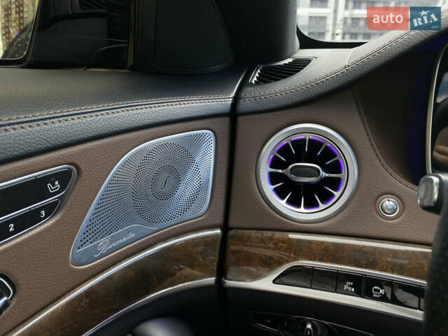 Мерседес С Класс, объемом двигателя 4.66 л и пробегом 200 тыс. км за 35777 $, фото 39 на Automoto.ua