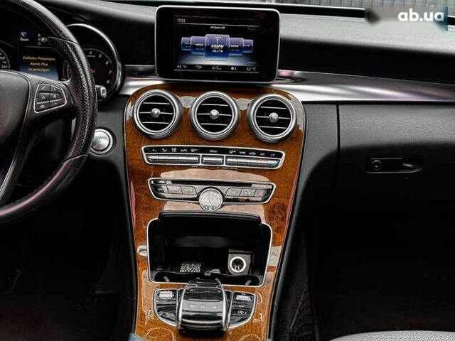 Мерседес С Класс, объемом двигателя 2 л и пробегом 220 тыс. км за 14900 $, фото 21 на Automoto.ua