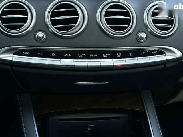 Мерседес С Класс, объемом двигателя 4.7 л и пробегом 100 тыс. км за 48800 $, фото 16 на Automoto.ua