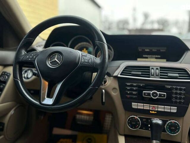 Мерседес С Клас, об'ємом двигуна 3.5 л та пробігом 153 тис. км за 11999 $, фото 13 на Automoto.ua