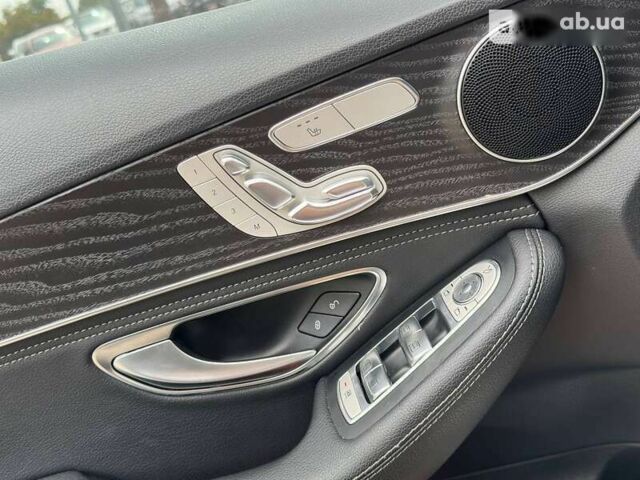 Мерседес С Класс, объемом двигателя 2 л и пробегом 170 тыс. км за 21000 $, фото 26 на Automoto.ua