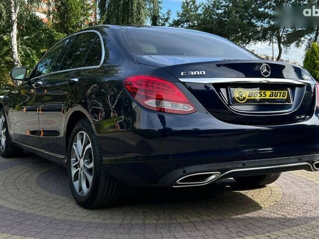 Мерседес С Класс, объемом двигателя 2 л и пробегом 180 тыс. км за 22300 $, фото 4 на Automoto.ua