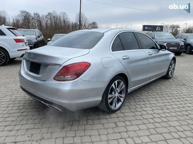 Мерседес С Класс, объемом двигателя 2 л и пробегом 181 тыс. км за 13900 $, фото 6 на Automoto.ua