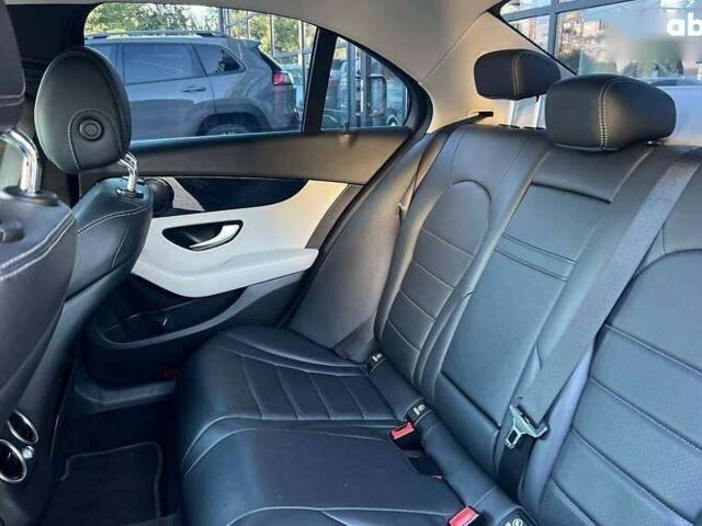 Мерседес С Класс, объемом двигателя 1.6 л и пробегом 208 тыс. км за 21000 $, фото 24 на Automoto.ua