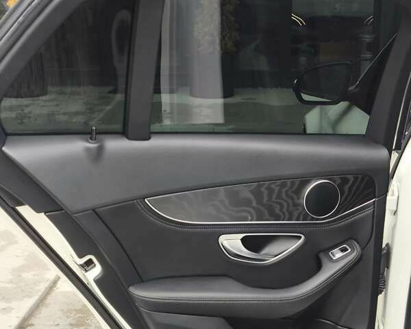 Мерседес С Класс, объемом двигателя 2.1 л и пробегом 220 тыс. км за 15999 $, фото 24 на Automoto.ua