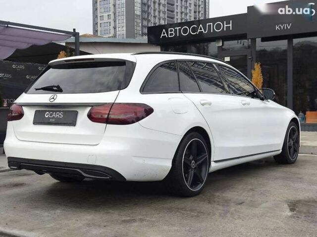 Мерседес С Класс, объемом двигателя 2.1 л и пробегом 220 тыс. км за 15999 $, фото 3 на Automoto.ua