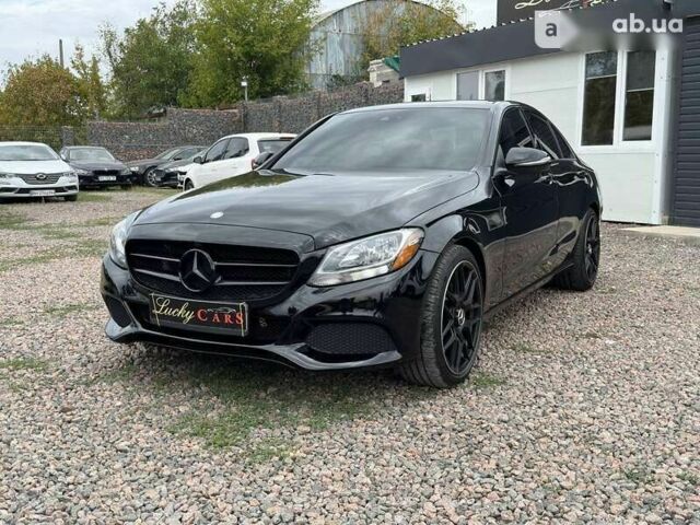 Мерседес С Класс, объемом двигателя 2 л и пробегом 170 тыс. км за 21000 $, фото 2 на Automoto.ua