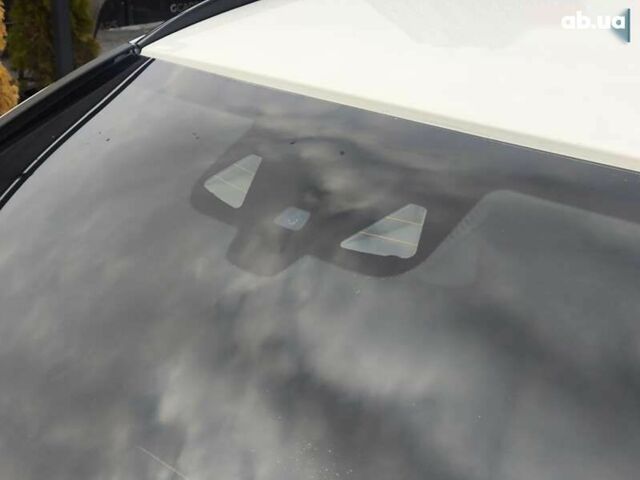 Мерседес С Класс, объемом двигателя 2.1 л и пробегом 220 тыс. км за 15999 $, фото 11 на Automoto.ua