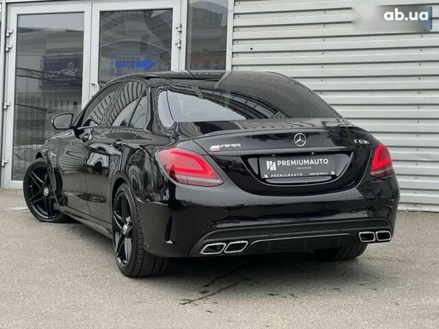 Мерседес С Класс, объемом двигателя 4 л и пробегом 133 тыс. км за 38500 $, фото 8 на Automoto.ua